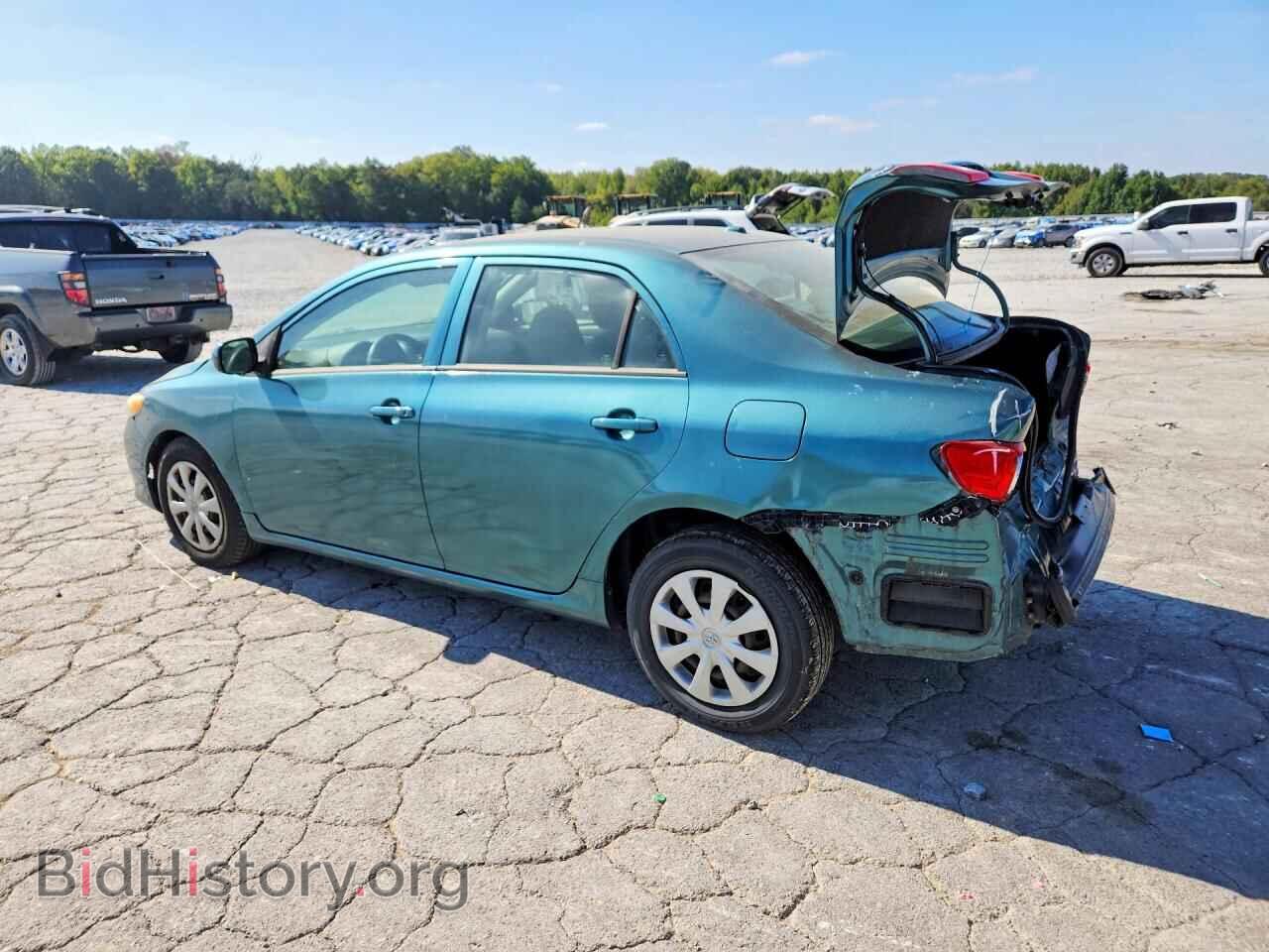 2009 TOYOTA COROLLA - VIN: JTDBL40EX99072528 - Фото 2