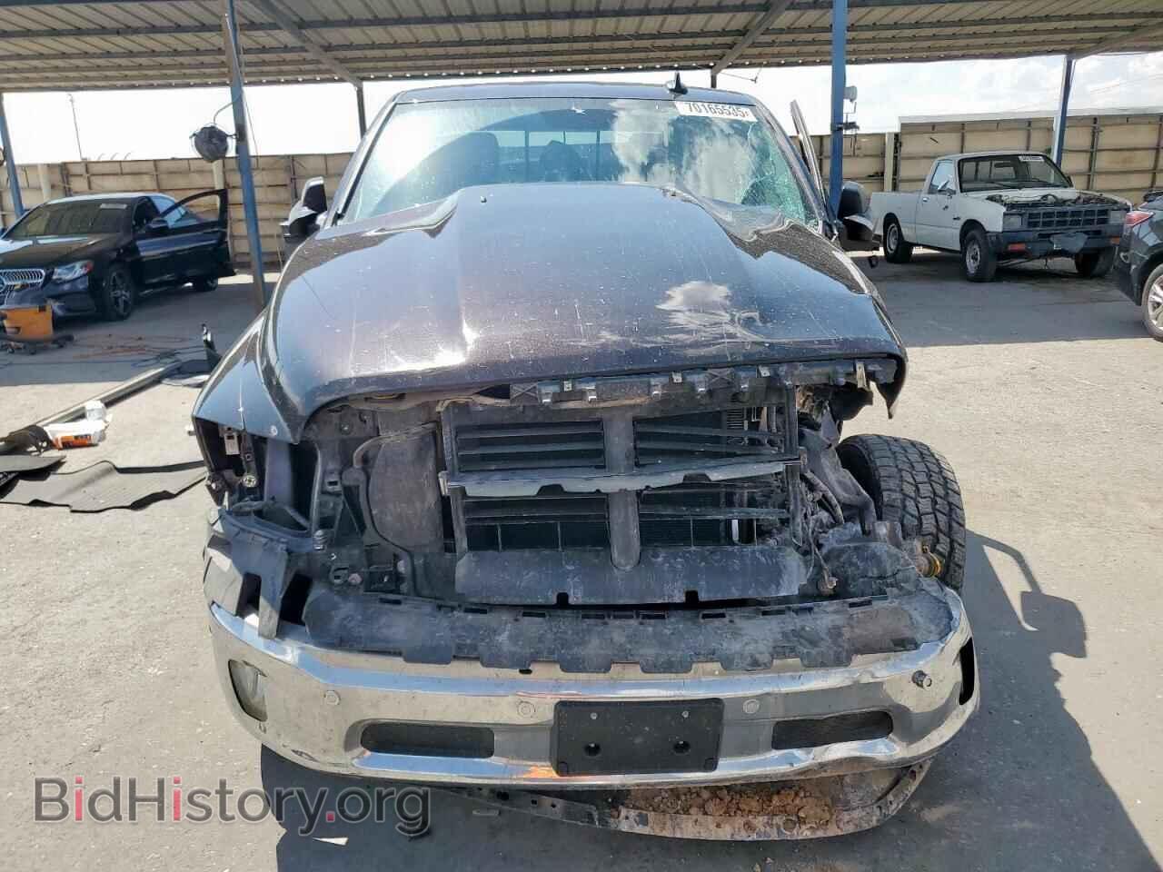 2017 RAM 1500 - VIN: 3C6RR7LT2HG622755 - Фото 5