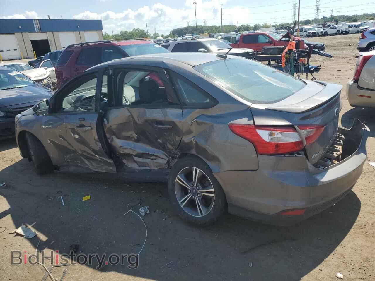 2014 FORD FOCUS - VIN: 1FADP3F28EL405915 - Photo 2