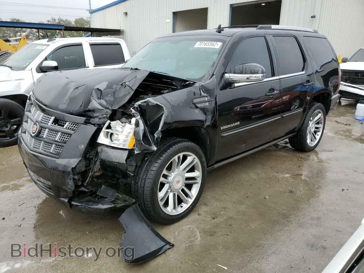 Photo 1GYS3CEF8DR108666 - CADILLAC ESCALADE 2013