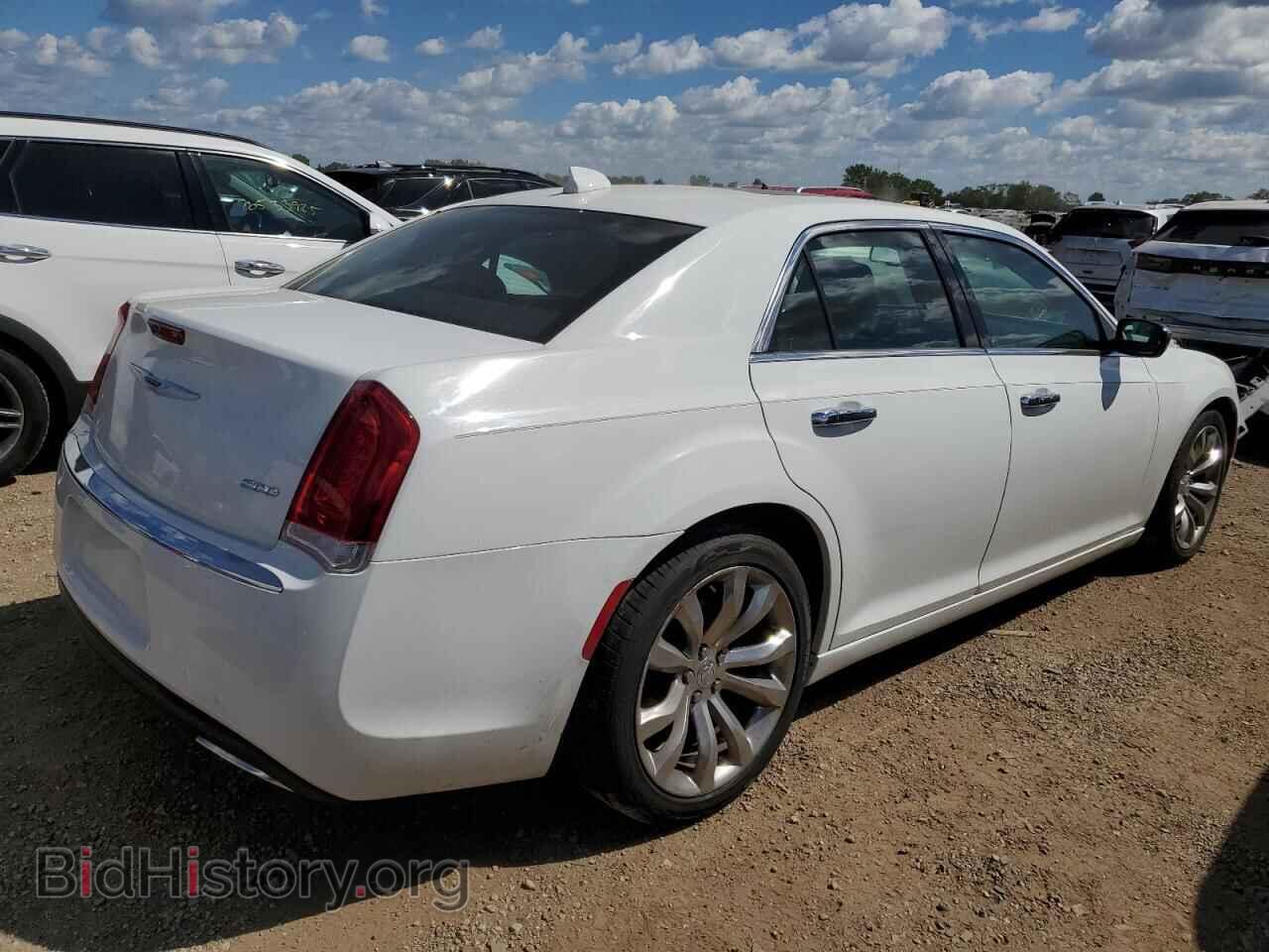 2020 CHRYSLER 300 - VIN: 2C3CCAEG1LH141843 - Фото 3