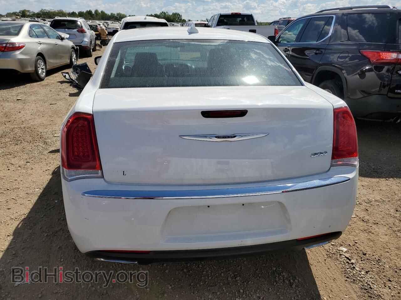 2020 CHRYSLER 300 - VIN: 2C3CCAEG1LH141843 - Фото 6
