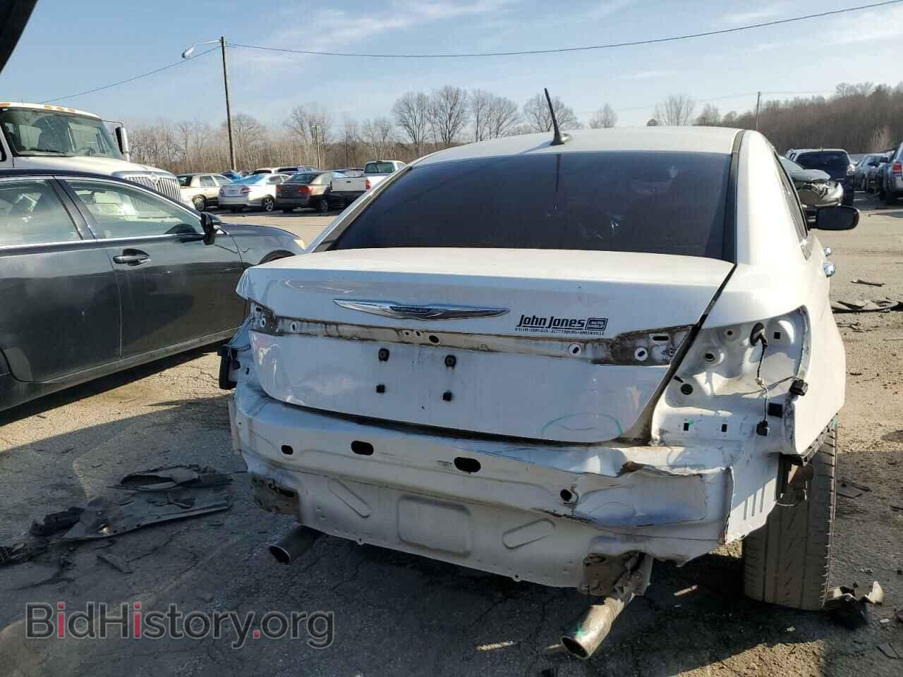 2012 CHRYSLER 200 - VIN: 1C3CCBCG0CN180200 - Фото 6