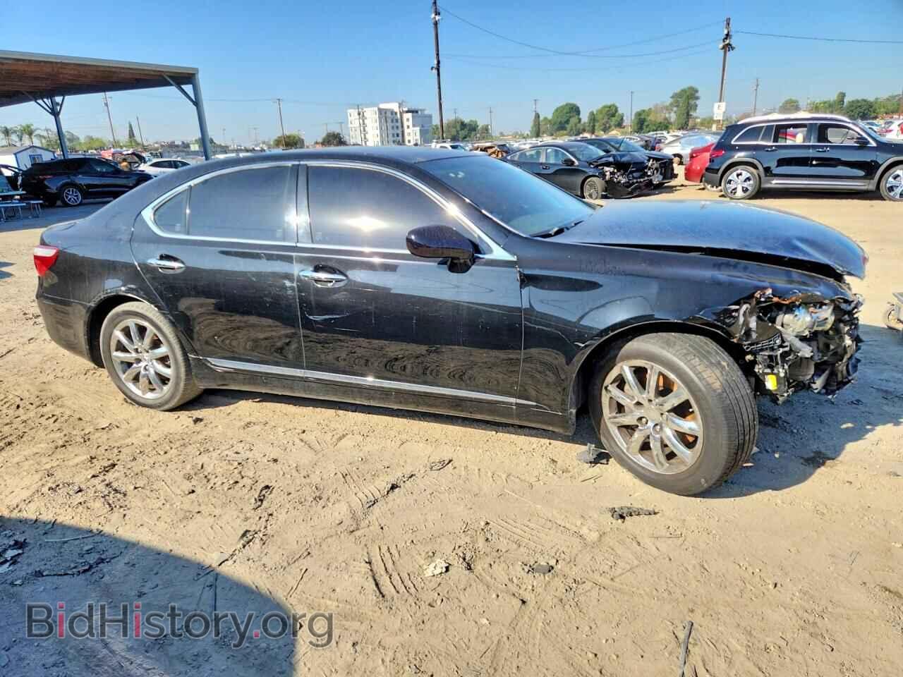 2008 LEXUS LS460 - VIN: JTHBL46F485054496 - Photo 4