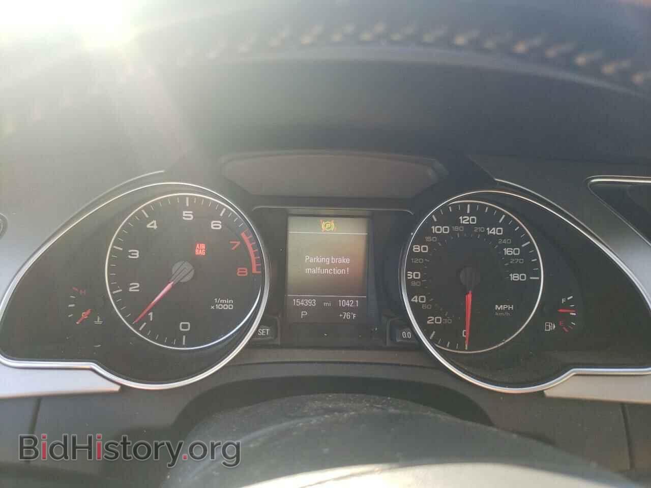 2010 AUDI A5 - VIN: WAULFAFH7AN011531 - Фото 9