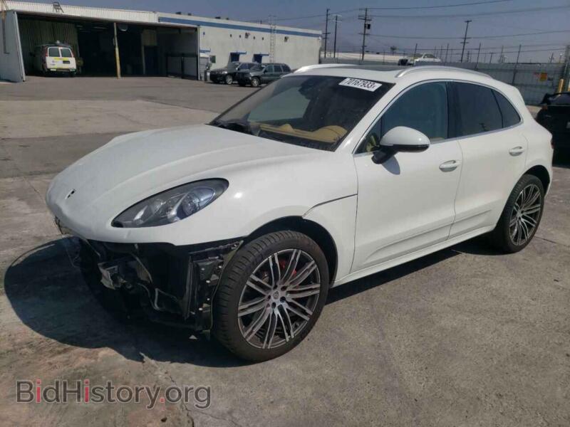 2015 Porsche MACAN Macan Turb (VIN WP1AF2A54FLB99326) — photo 1 of 13, Copart, damage: front end
