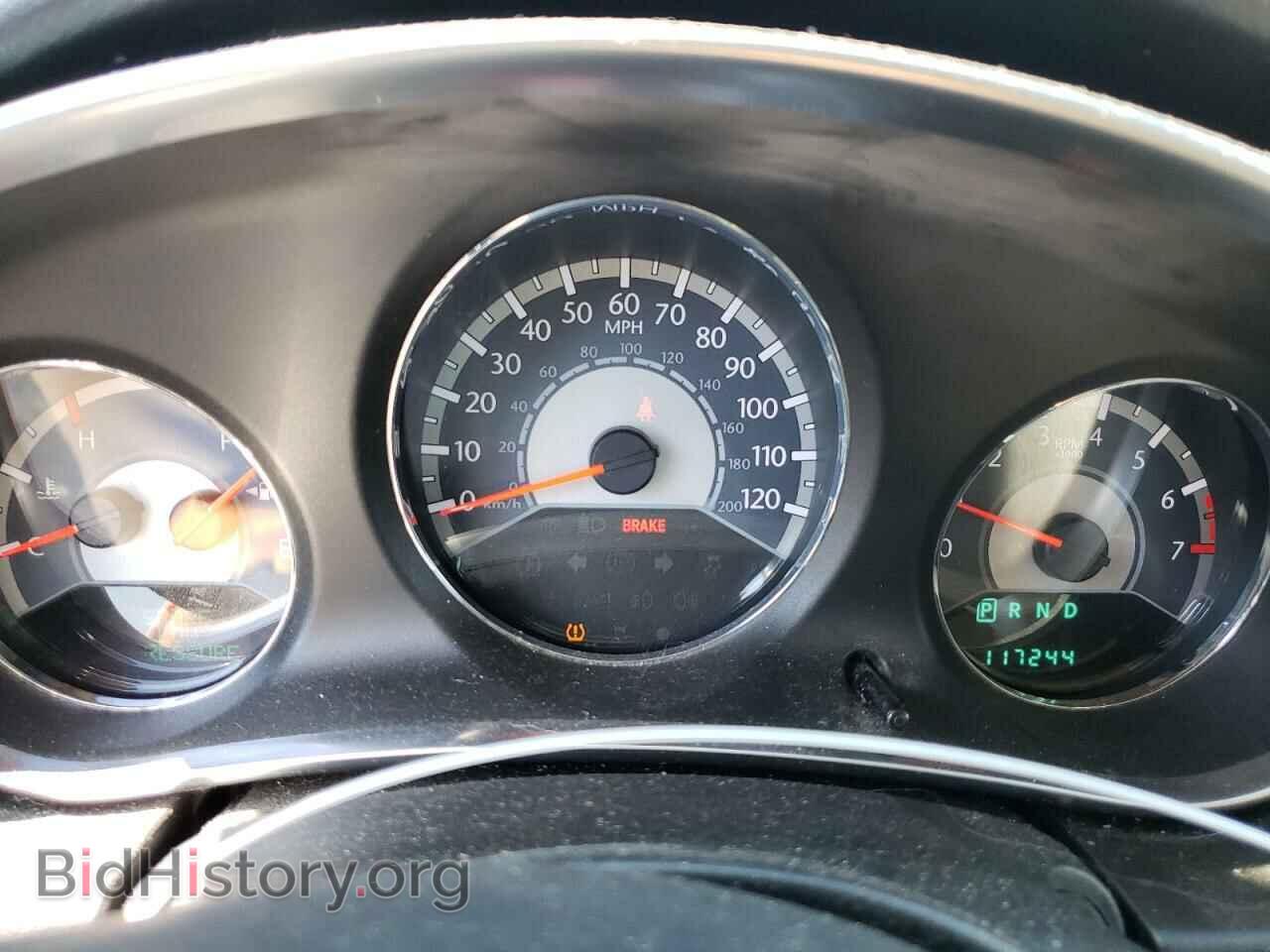 2011 CHRYSLER 200 - VIN: 1C3BC2FG4BN610803 - Фото 9