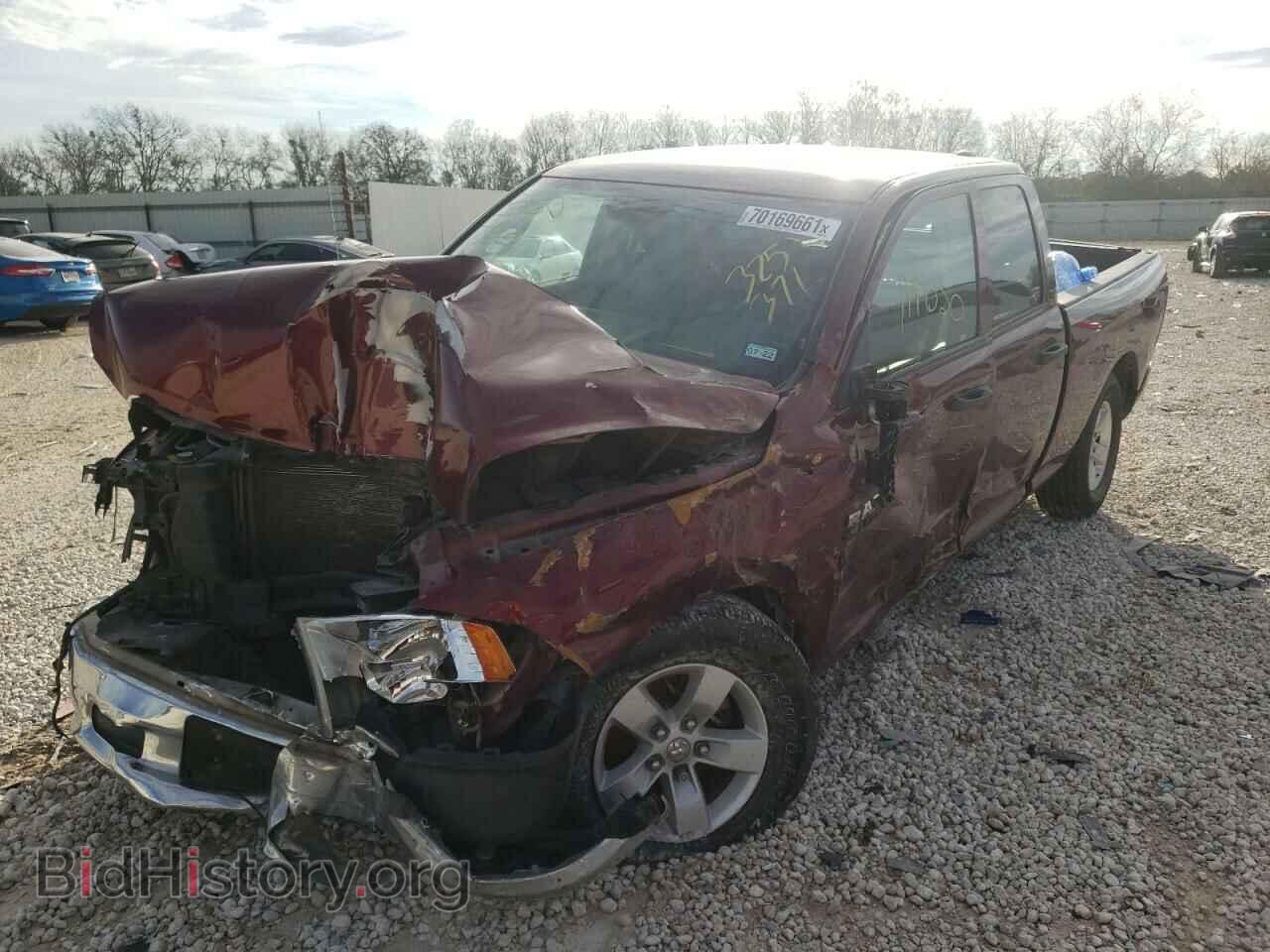 2018 RAM 1500 - VIN: 1C6RR6FG1JS325371 - Фото 2