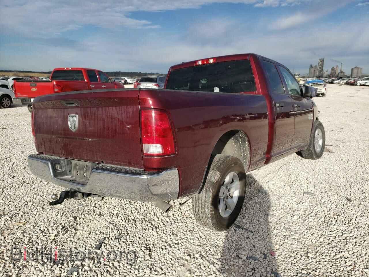 2018 RAM 1500 - VIN: 1C6RR6FG1JS325371 - Фото 4