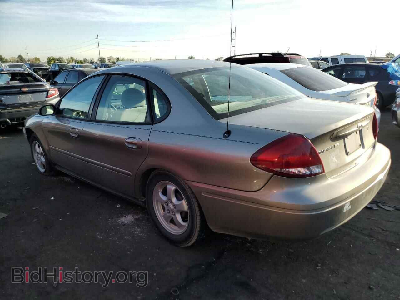 2006 FORD TAURUS - VIN: 1FAFP53U96A113312 - Фото 2