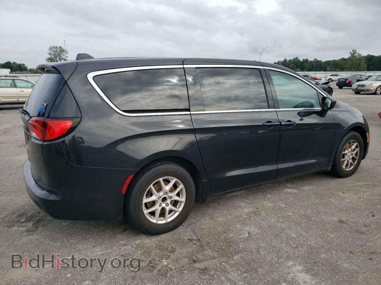 2017 CHRYSLER PACIFICA - VIN: 2C4RC1DGXHR654856 - Фото 3