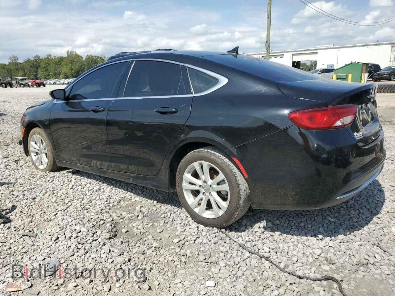 2017 CHRYSLER 200 - VIN: 1C3CCCAB4HN511557 - Фото 2