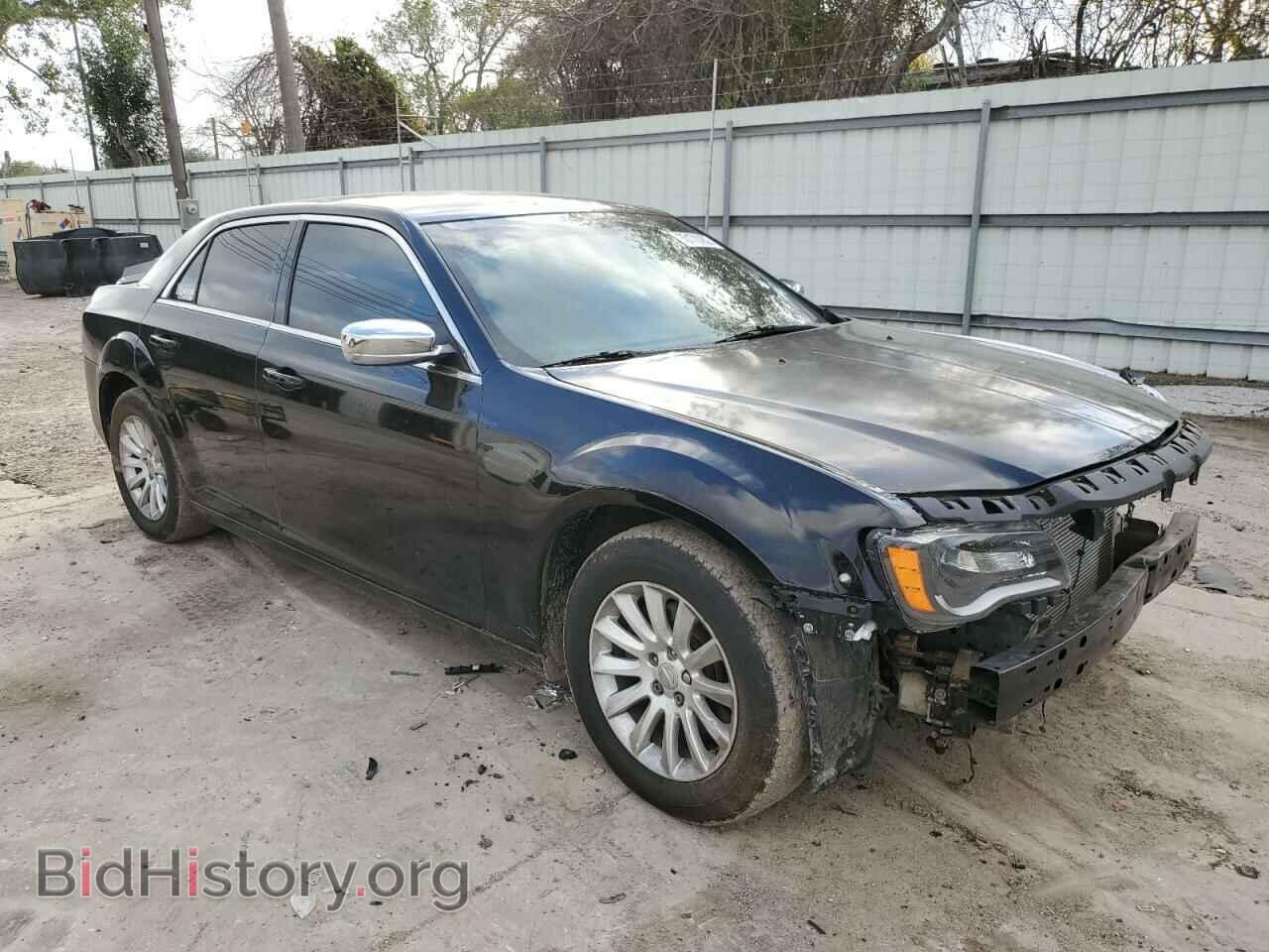 2013 CHRYSLER 300 - VIN: 2C3CCAAG9DH614010 - Фото 4