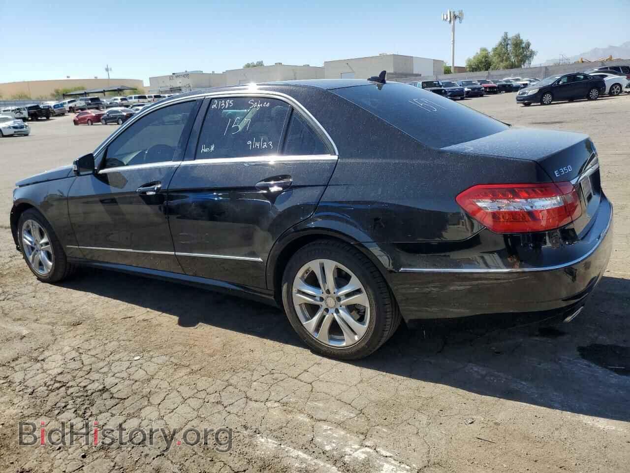 2011 MERCEDES-BENZ E-CLASS - VIN: WDDHF5GB9BA274404 - Фото 2