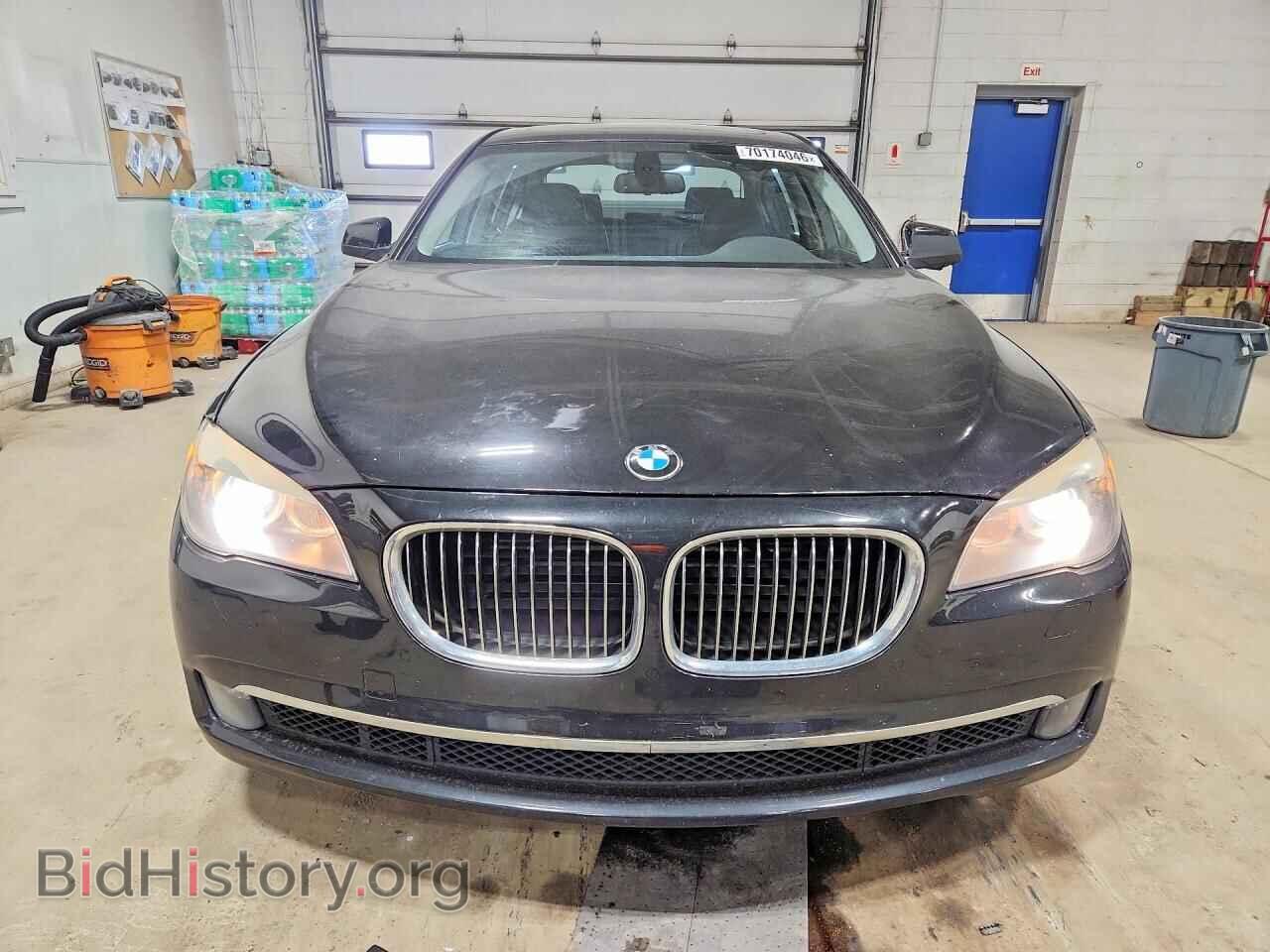 2011 BMW 7 SERIES - VIN: WBAKC8C51BC433489 - Photo 5