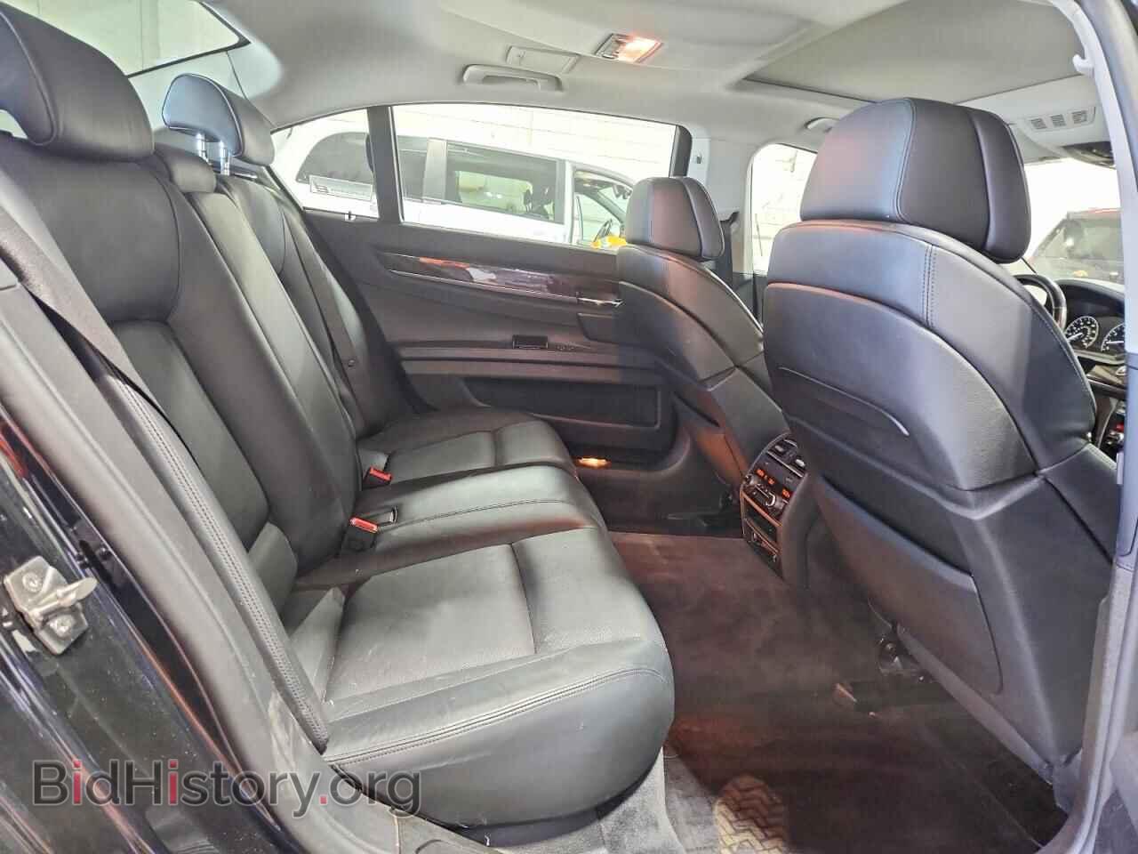 2011 BMW 7 SERIES - VIN: WBAKC8C51BC433489 - Photo 10
