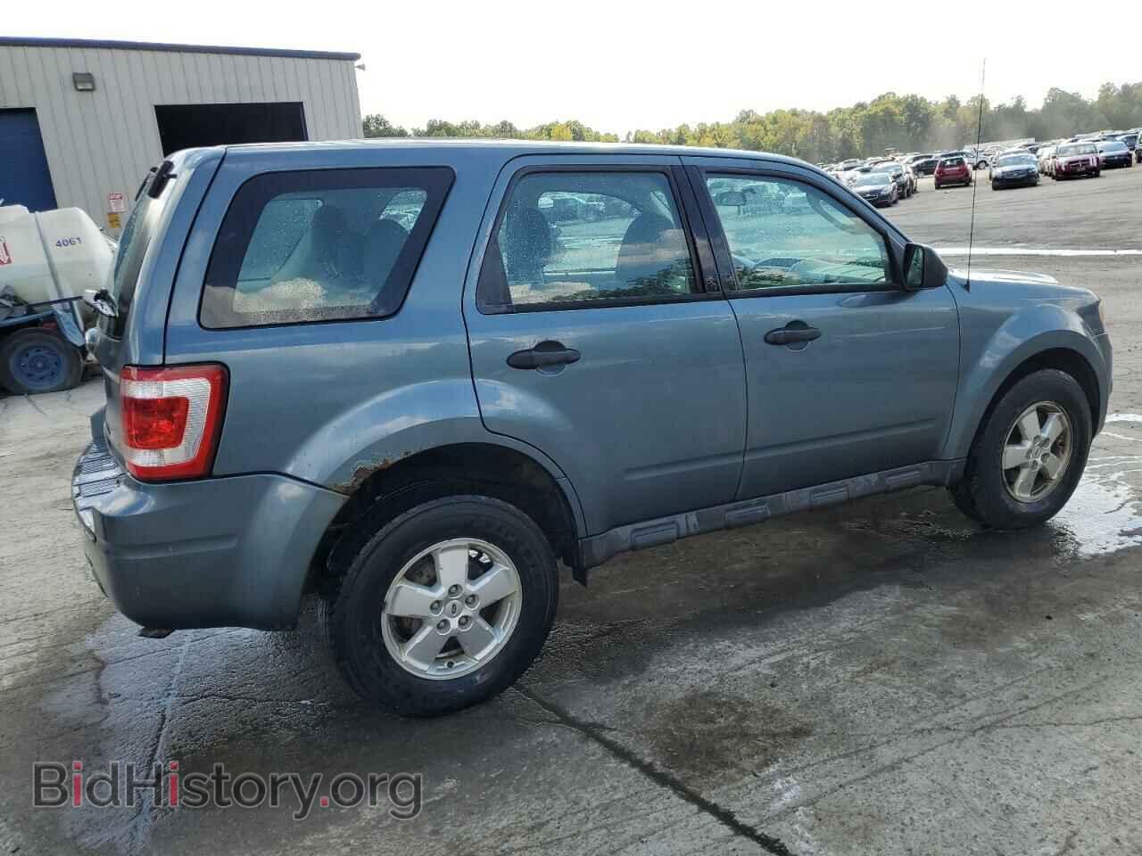 2010 FORD ESCAPE - VIN: 1FMCU0C73AKC03430 - Фото 3