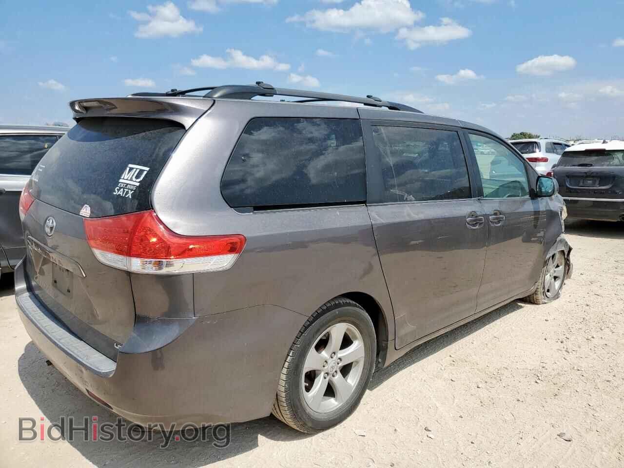2012 TOYOTA All Models - VIN: 5TDKK3DC3CS213910 - Фото 3