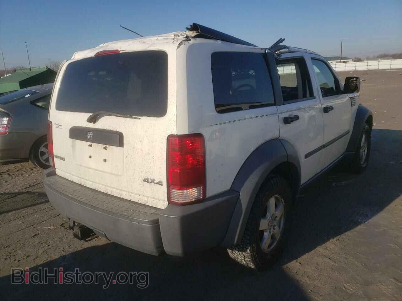 2007 DODGE NITRO - VIN: 1D8GU28K37W589767 - Photo 4
