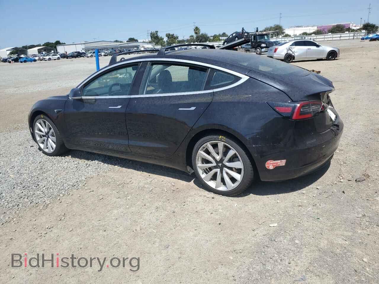 2018 TESLA MODEL 3 - VIN: 5YJ3E1EA3JF092696 - Photo 2