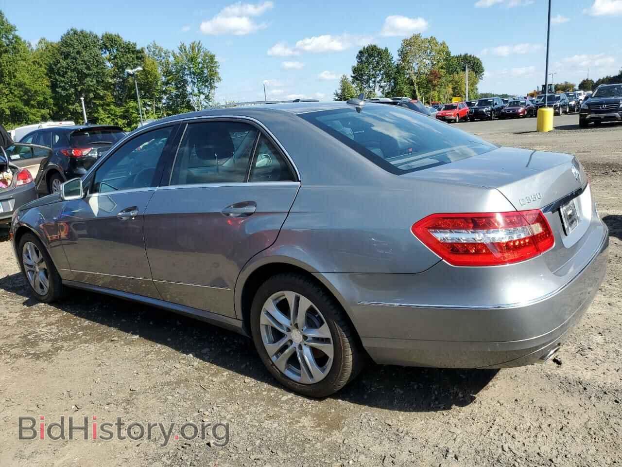 2011 MERCEDES-BENZ E-CLASS - VIN: WDDHF8HB6BA486497 - Фото 2