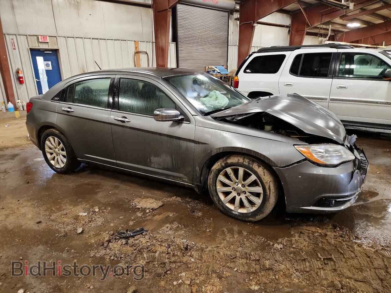 2013 CHRYSLER 200 - VIN: 1C3CCBCG1DN501355 - Photo 4
