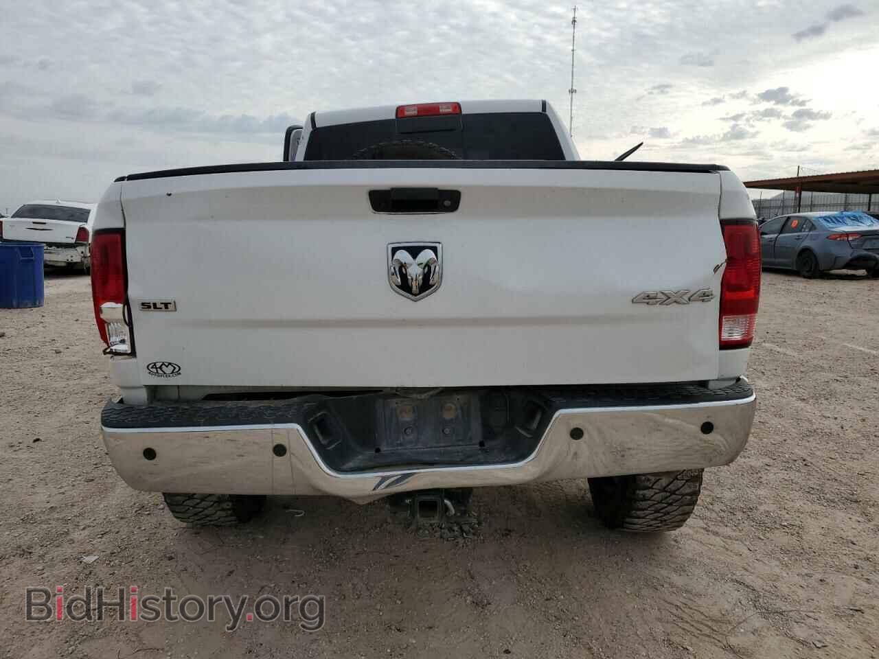 2017 RAM All Models - VIN: 3C6UR5DL4HG725396 - Photo 6