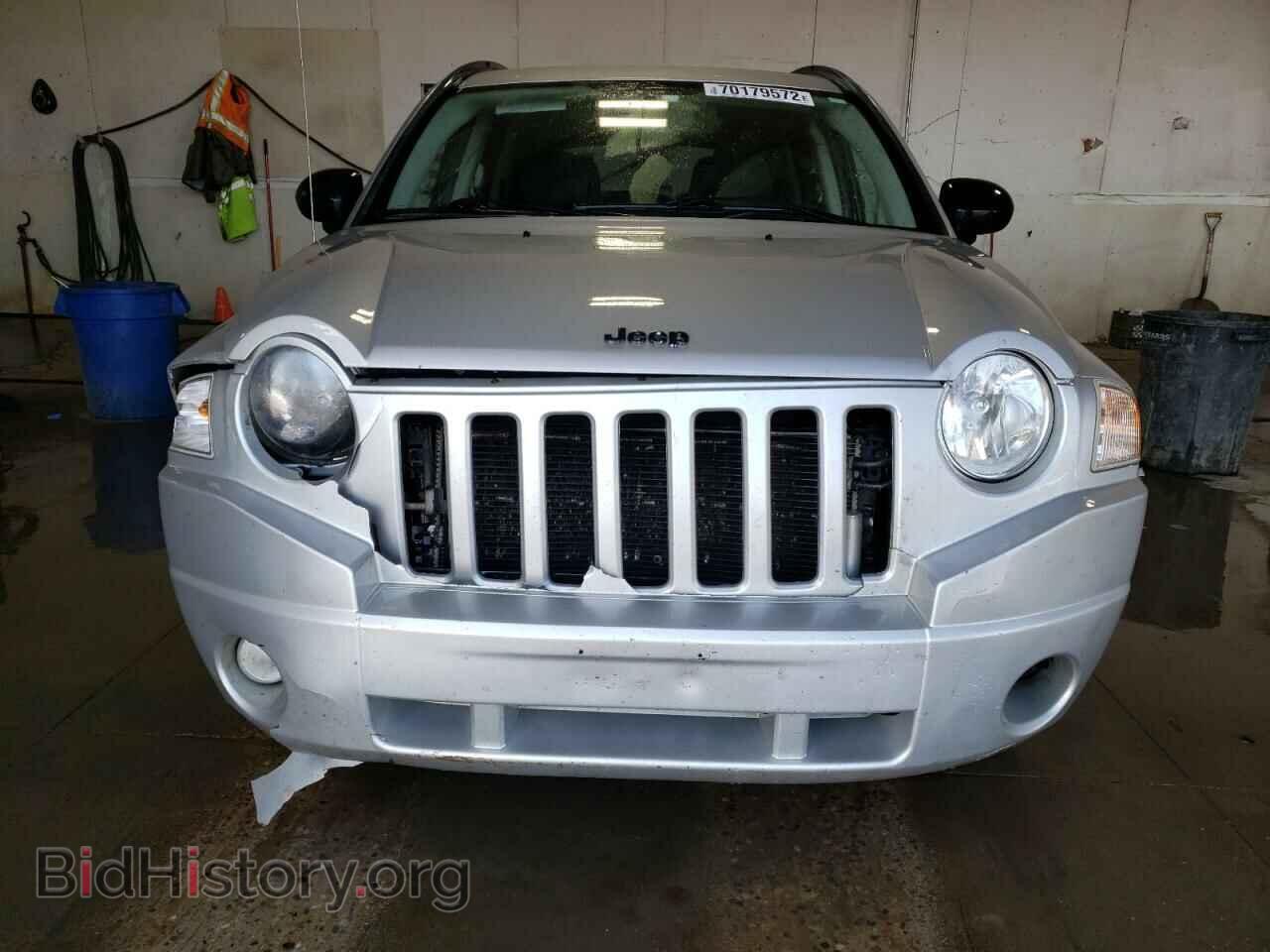 2010 JEEP COMPASS - VIN: 1J4NF1FB5AD640485 - Фото 5