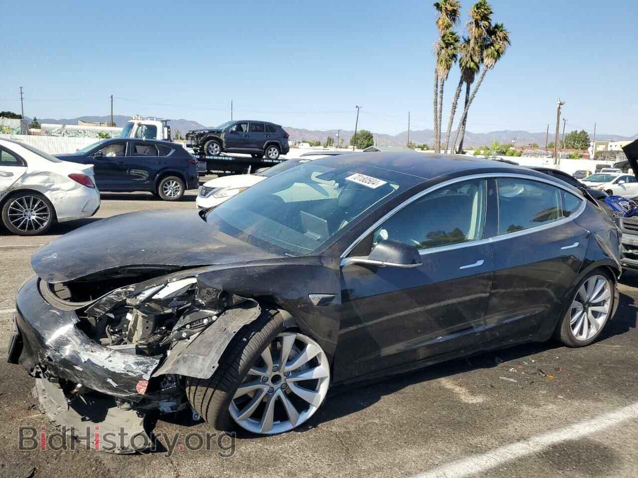 Фотография 5YJ3E1EA6JF046697 - TESLA MODEL 3 2018
