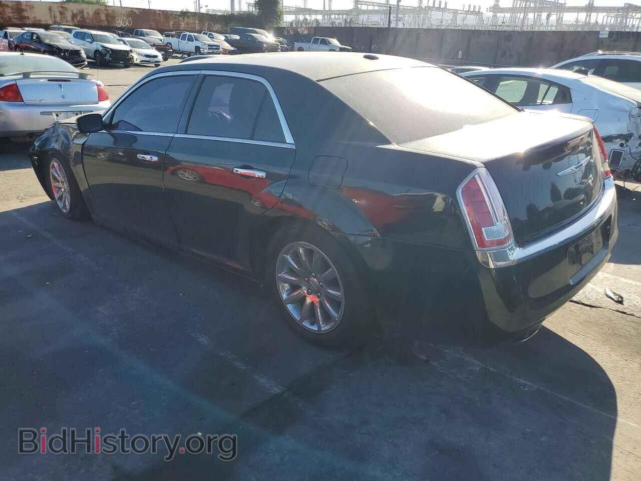 2012 CHRYSLER 300 - VIN: 2C3CCACG0CH251124 - Фото 2