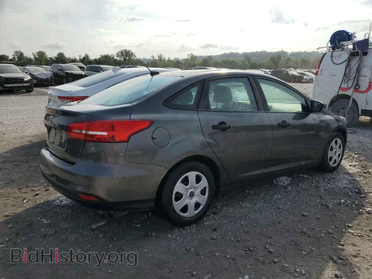 2017 FORD FOCUS - VIN: 1FADP3E26HL243031 - Фото 3
