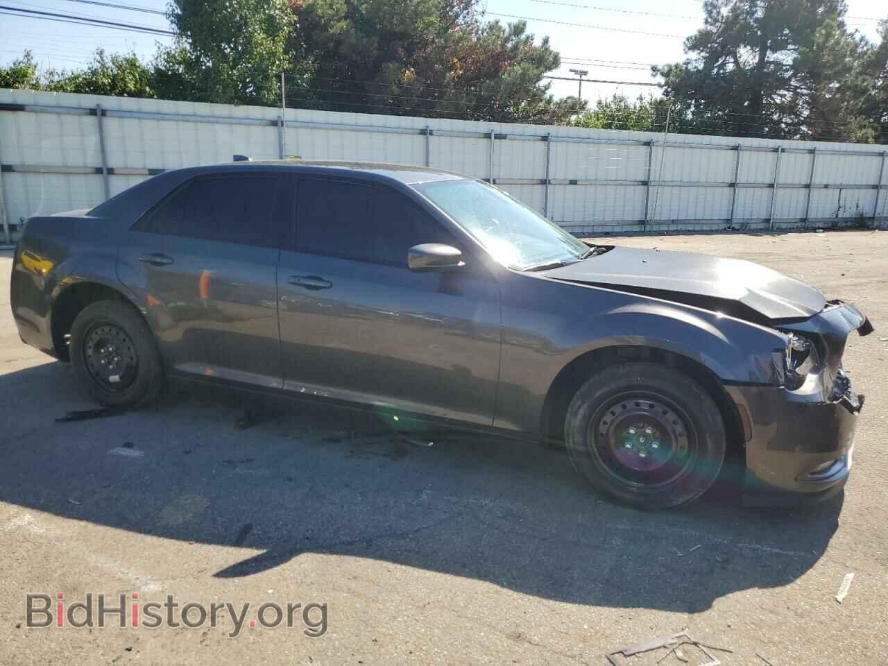 2017 CHRYSLER 300 - VIN: 2C3CCAGGXHH541842 - Фото 4