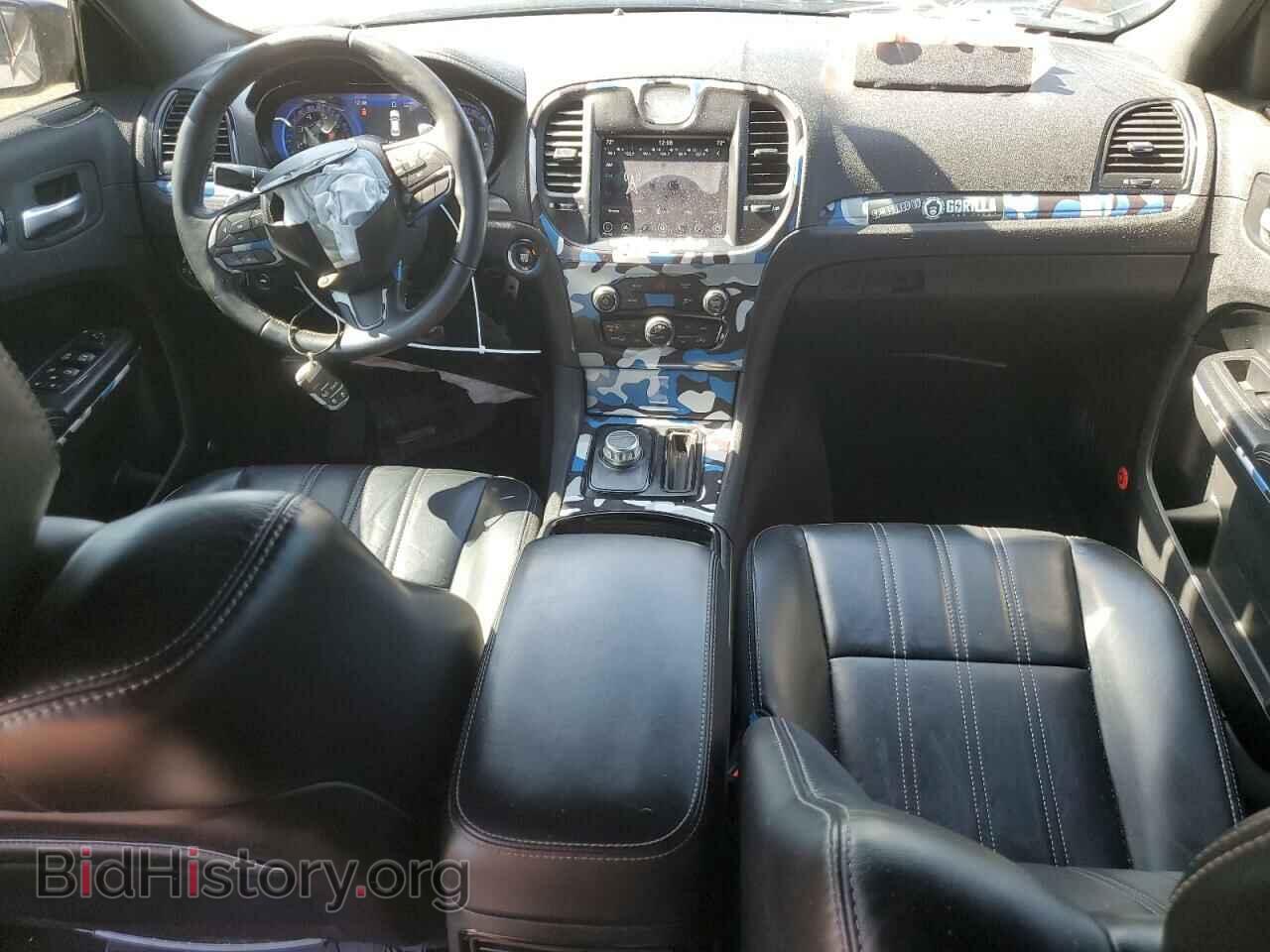 2017 CHRYSLER 300 - VIN: 2C3CCAGGXHH541842 - Фото 8