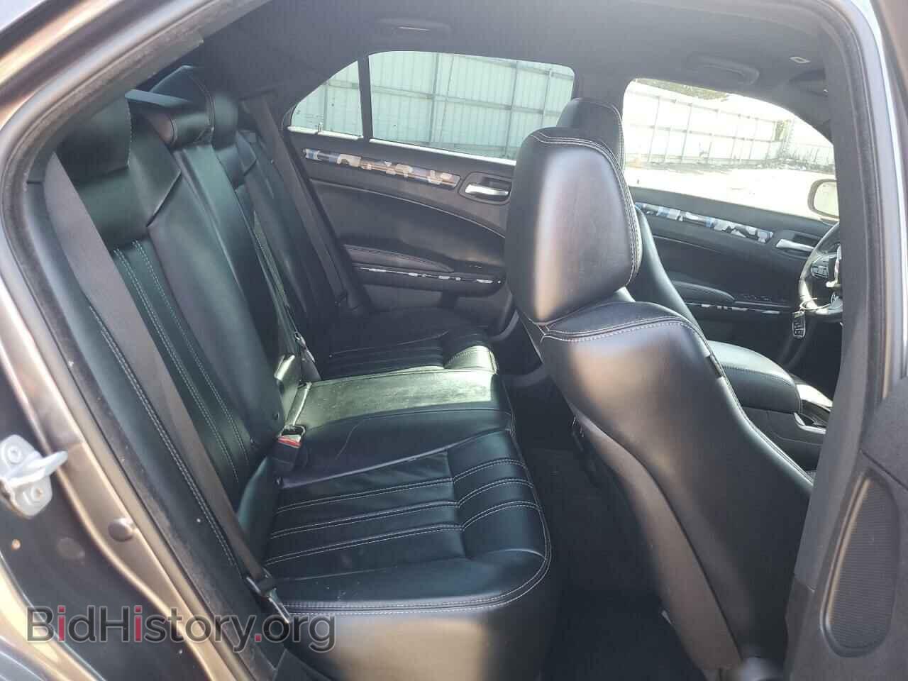 2017 CHRYSLER 300 - VIN: 2C3CCAGGXHH541842 - Фото 10