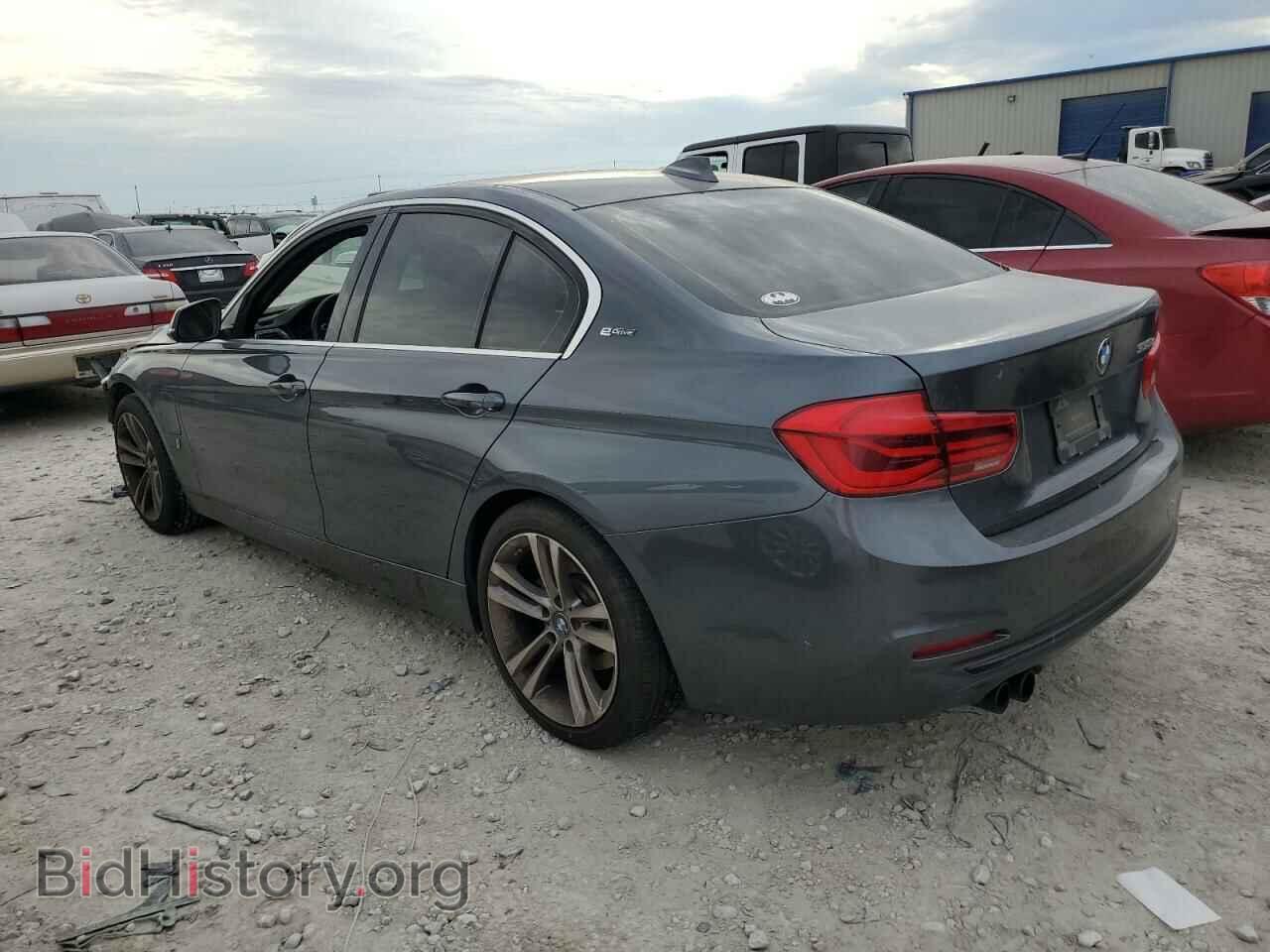 2018 BMW 3 SERIES - VIN: WBA8E1C53JA177930 - Фото 2