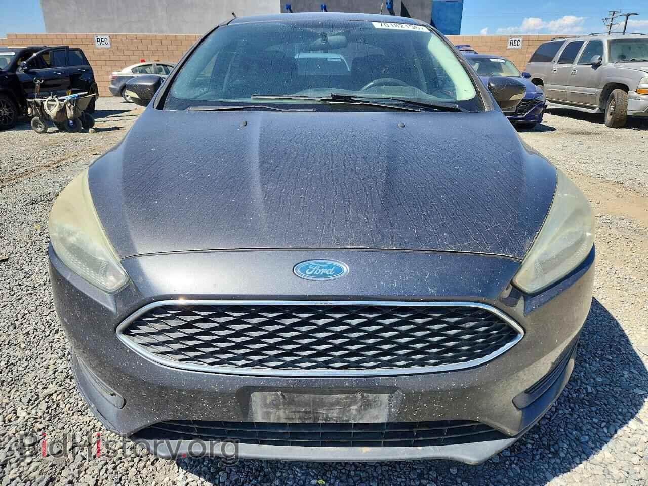2015 Ford FOCUS (VIN 1FADP3F25FL262147) — photo 5 of 12