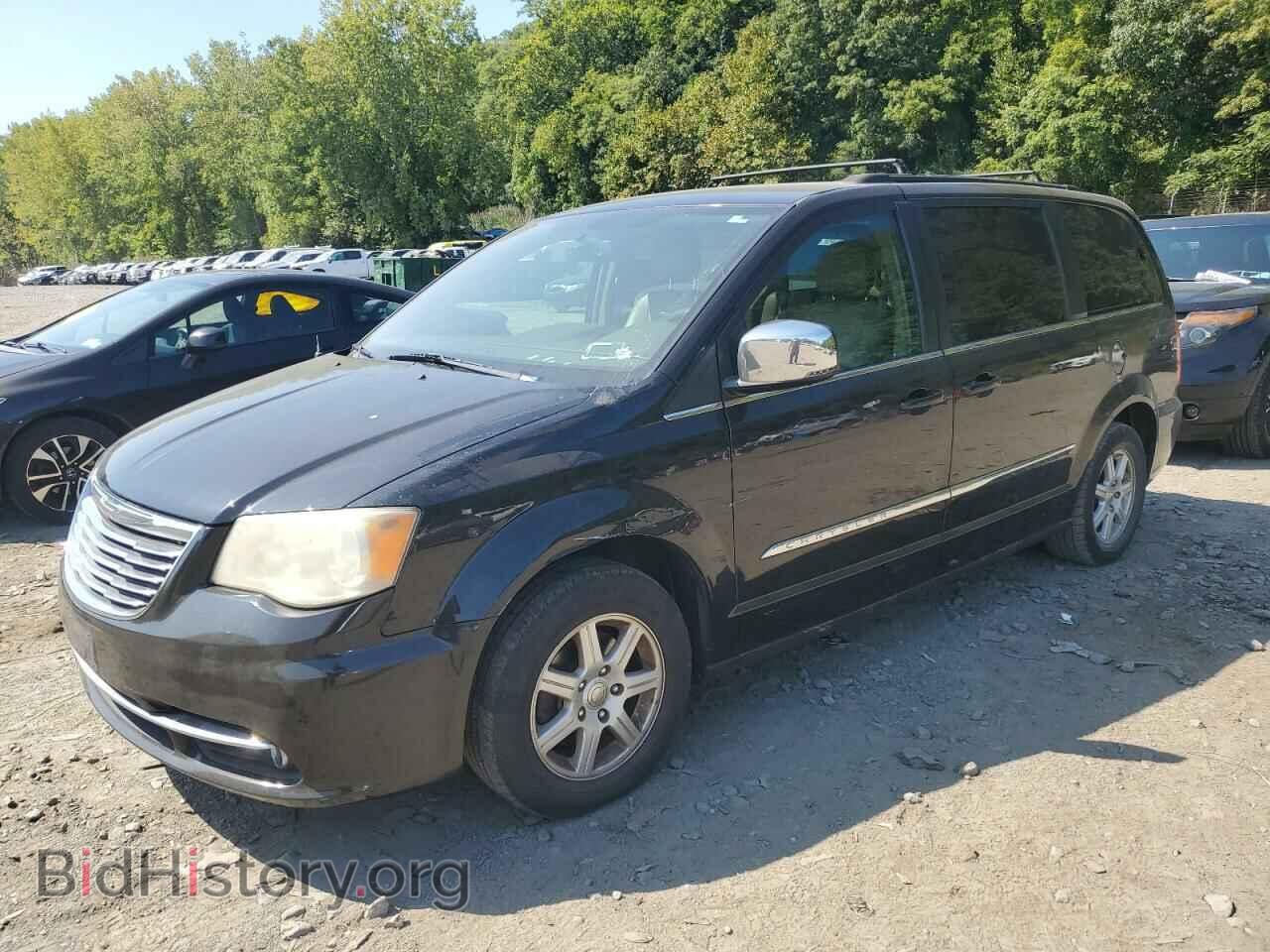 Photo 2A4RR8DG9BR694743 - CHRYSLER MINIVAN 2011