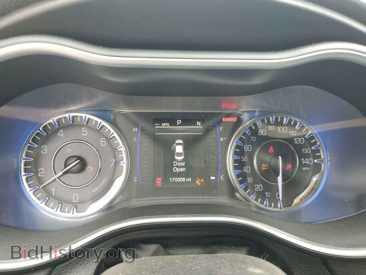 2015 CHRYSLER 200 - VIN: 1C3CCCAB9FN603230 - Фото 9