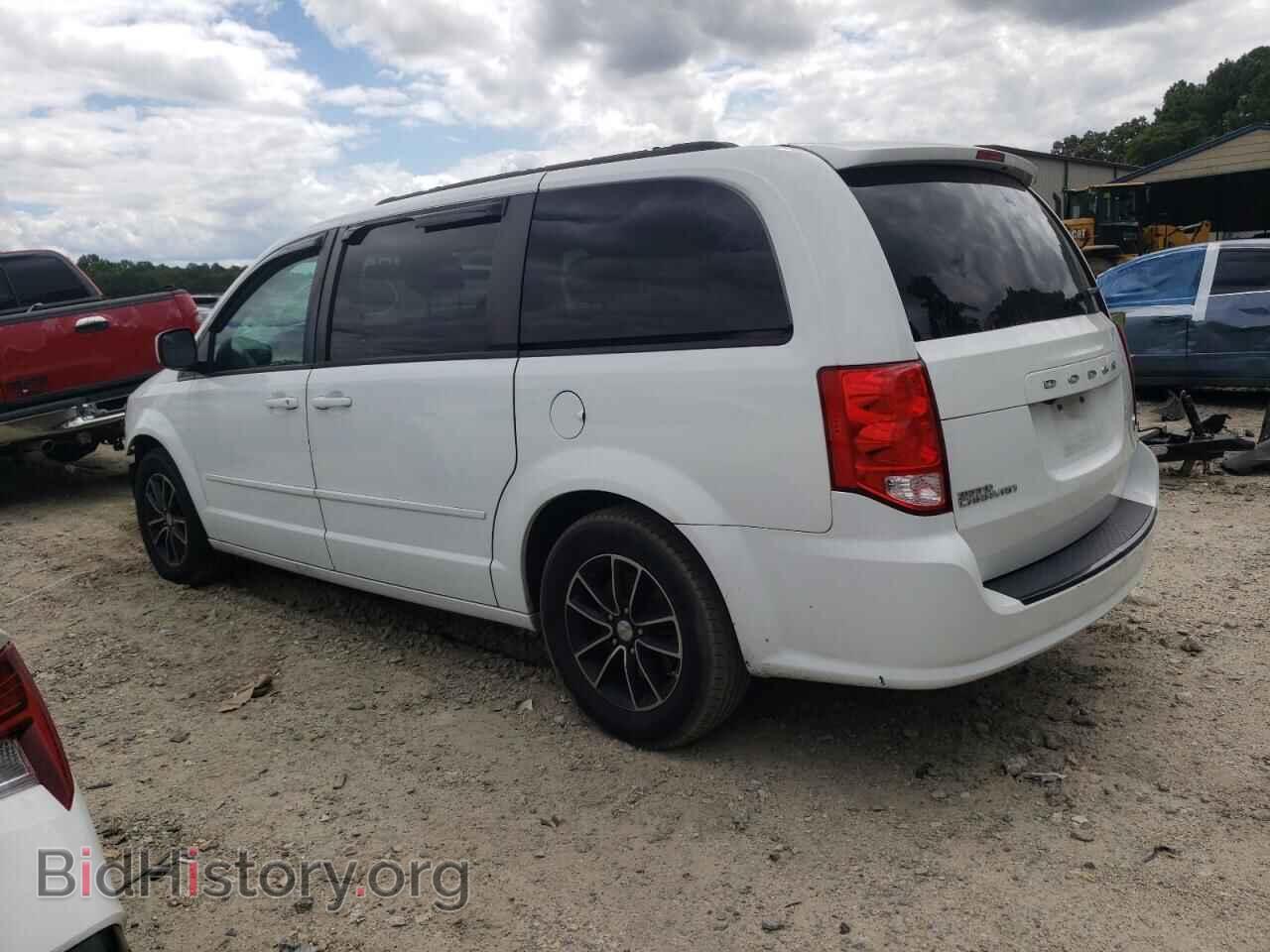 2017 DODGE CARAVAN - VIN: 2C4RDGEG3HR746793 - Photo 2