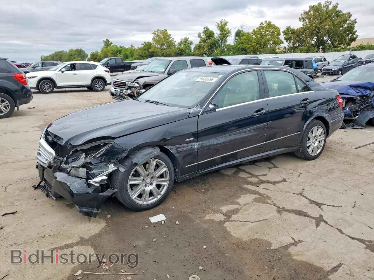 Photo WDDHF8JB2CA549638 - MERCEDES-BENZ E-CLASS 2012