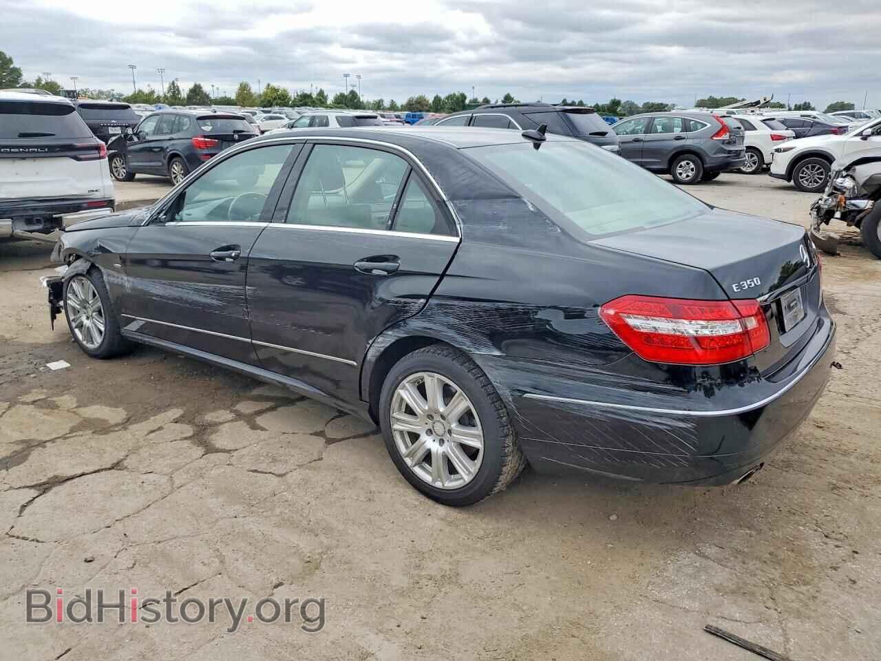 2012 Mercedes-Benz E-CLASS (VIN WDDHF8JB2CA549638) — photo 2 of 12