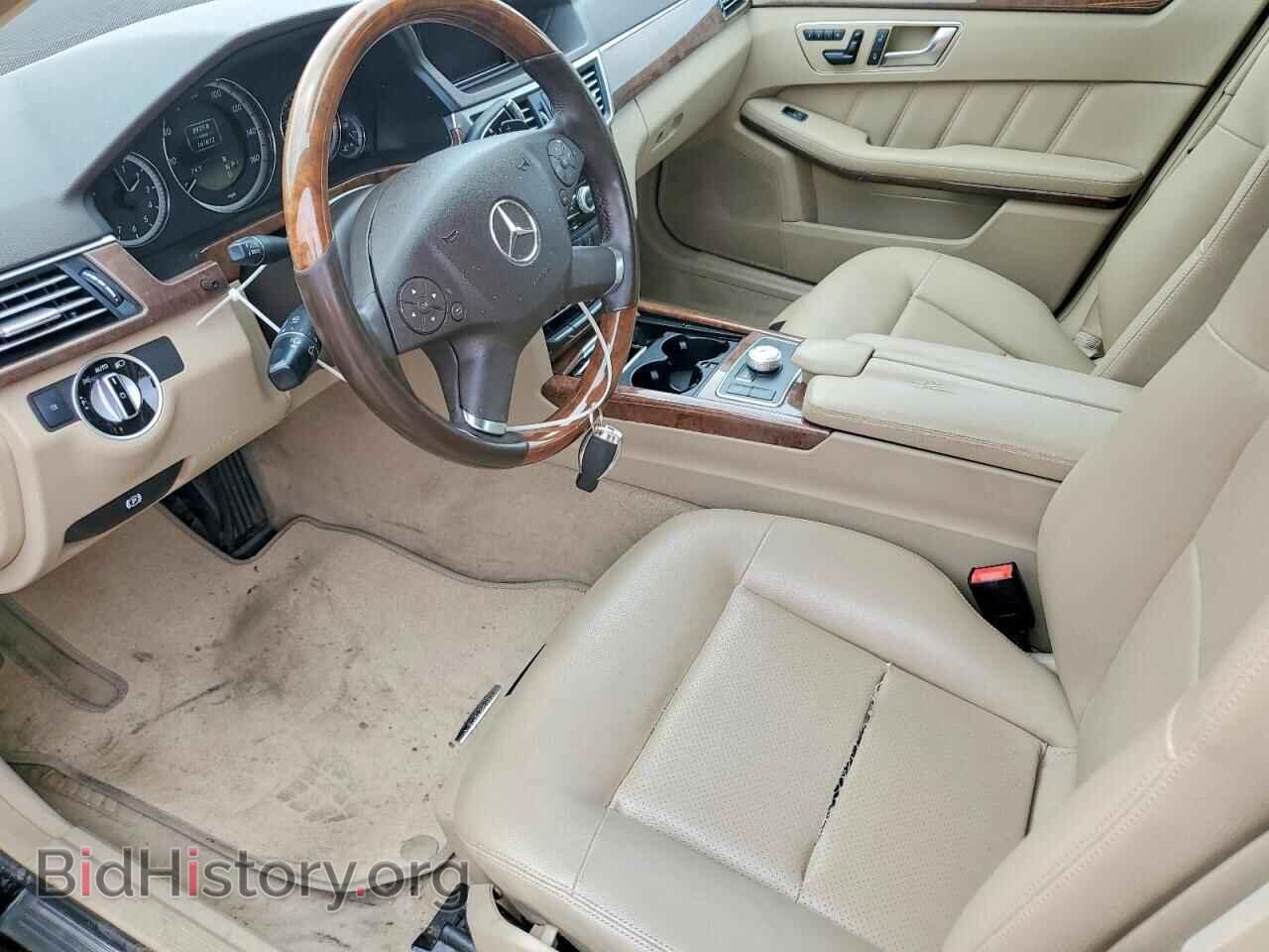 2012 Mercedes-Benz E-CLASS (VIN WDDHF8JB2CA549638) — photo 7 of 12