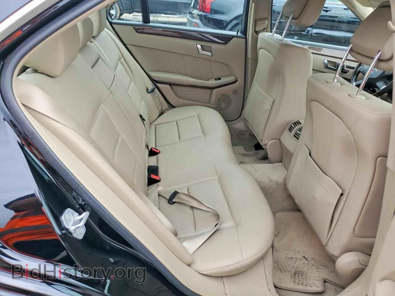 2012 Mercedes-Benz E-CLASS (VIN WDDHF8JB2CA549638) — photo 10 of 12