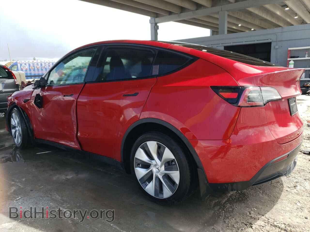 2022 TESLA MODEL Y - VIN: 7SAYGAEE4NF379329 - Фото 2