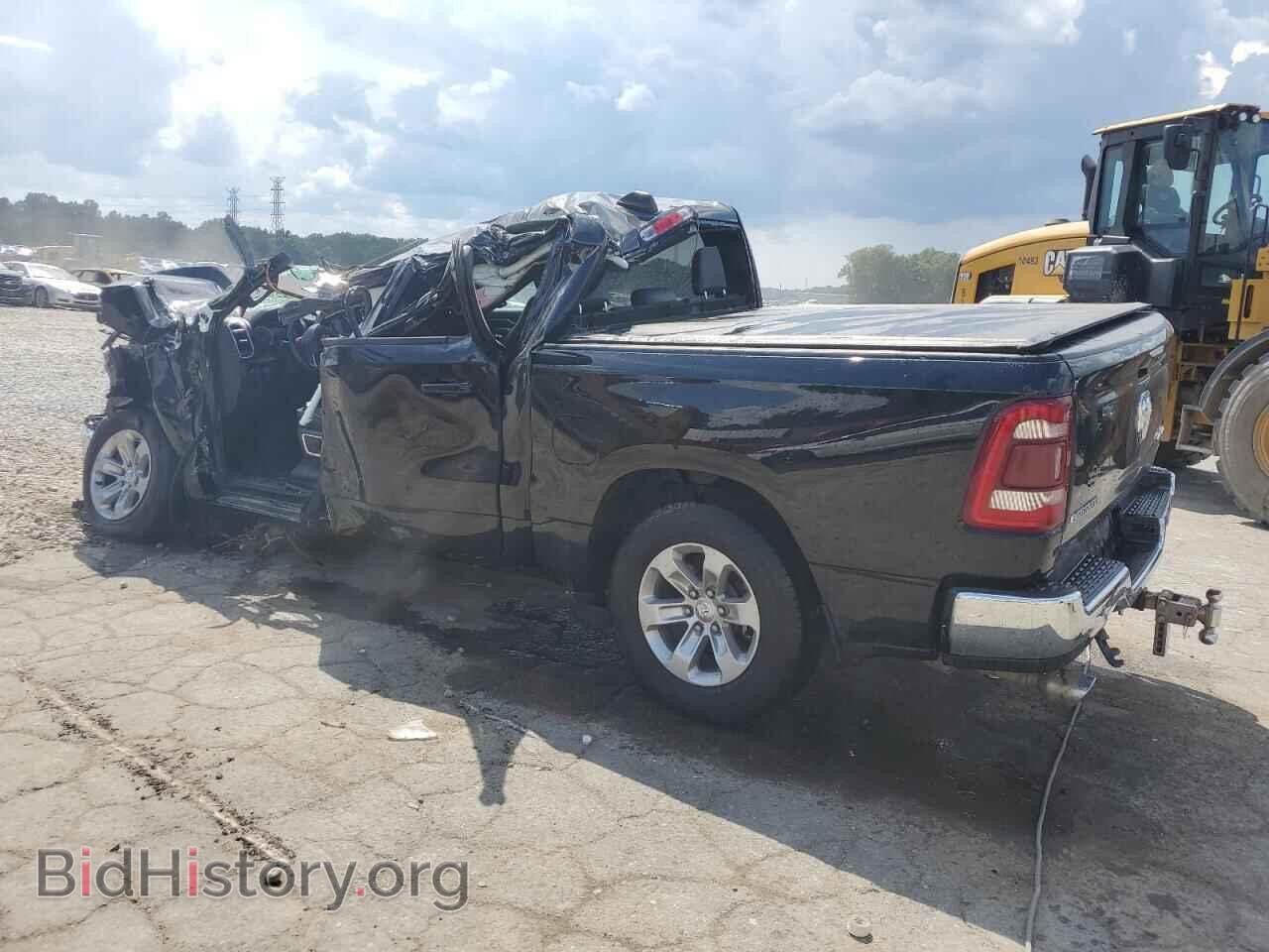 2023 RAM 1500 - VIN: 1C6SRFJT5PN665765 - Фото 2