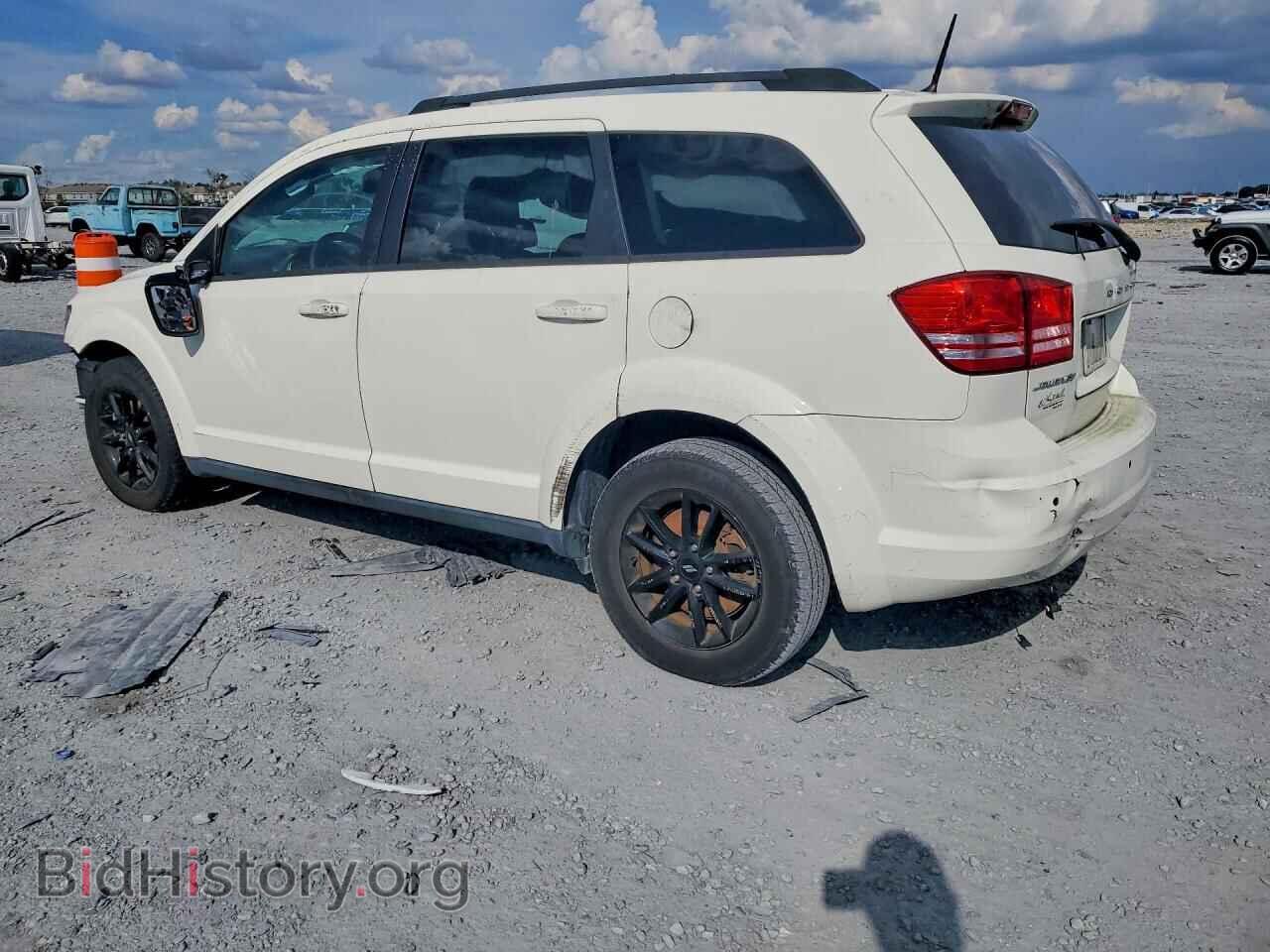 2020 DODGE JOURNEY - VIN: 3C4PDCAB4LT243466 - Photo 2