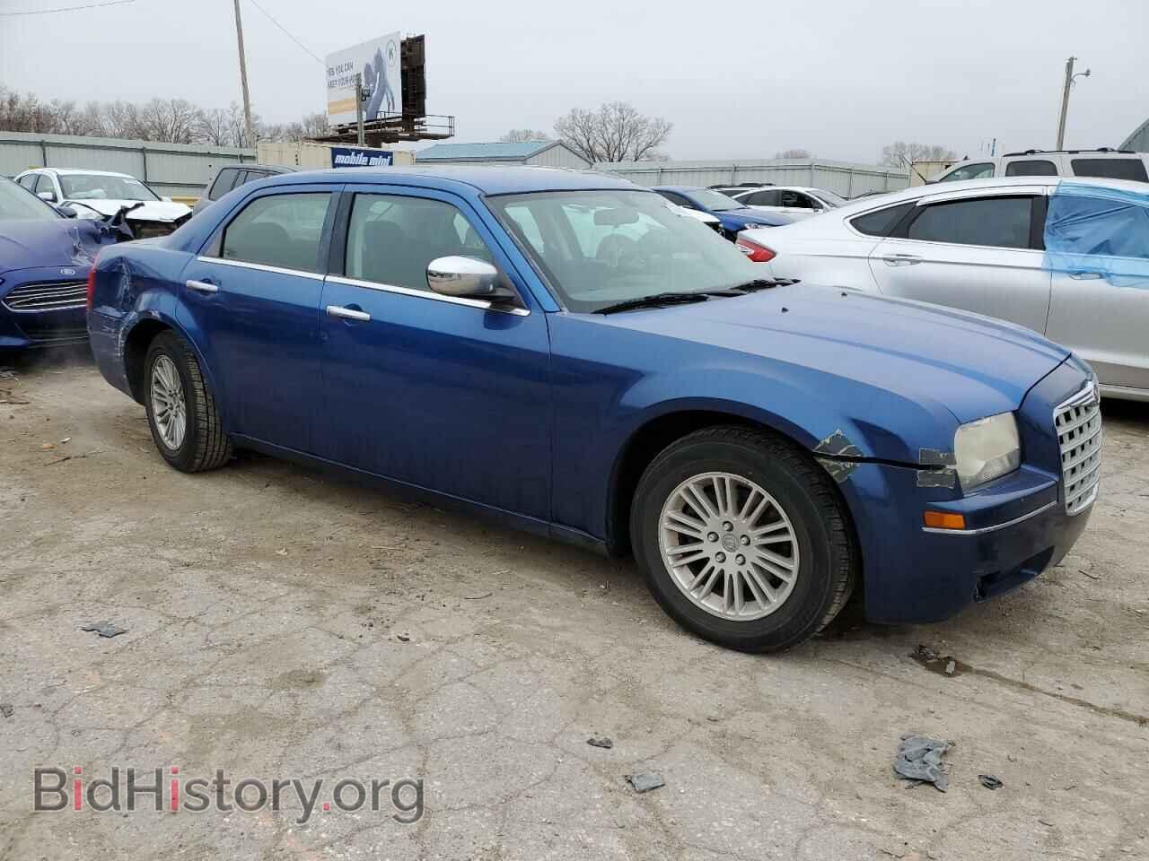 2010 CHRYSLER 300 - VIN: 2C3CA4CD2AH203103 - Фото 4