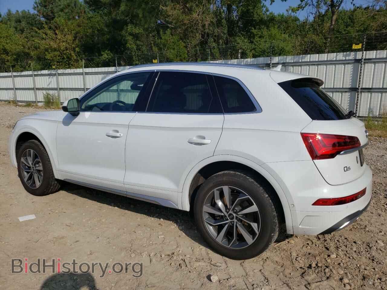 2021 AUDI Q5 - VIN: WA1CAAFYXM2057839 - Фото 2