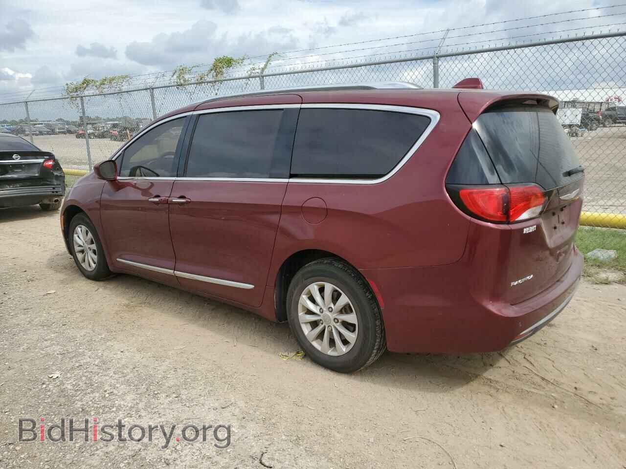 2018 CHRYSLER PACIFICA - VIN: 2C4RC1EG8JR115124 - Фото 2
