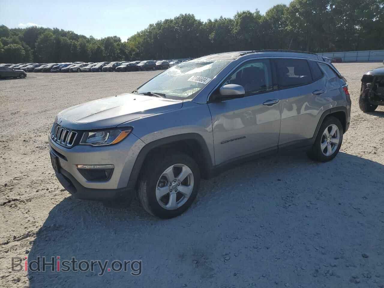 Photo 3C4NJDBB3JT239376 - JEEP COMPASS 2018